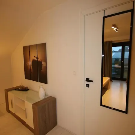 Georges Met Tuin En Sauna Coxyde